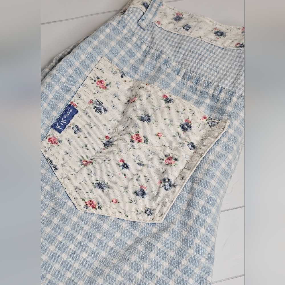 Kikomo floral 90s high rise shorts - Picture 5 of 6